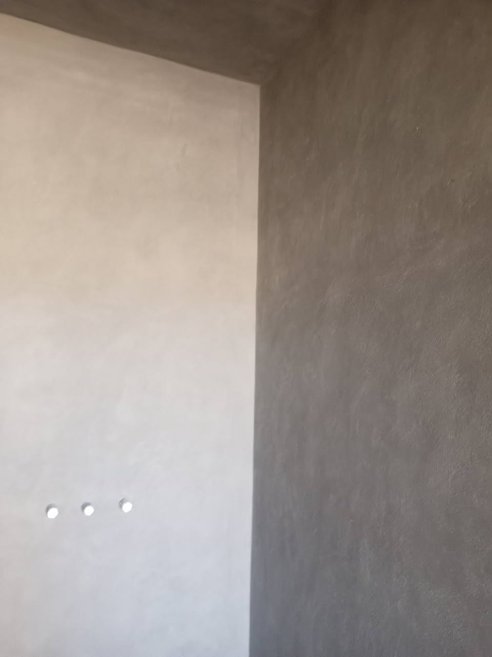 السلام عليكم لباخ وهذه شغلي وليحب يتواصل وياي ويشوف لشغل حاليا حي لمهندسين وهذه رقمي ولعنده شغل يتصل ***********
