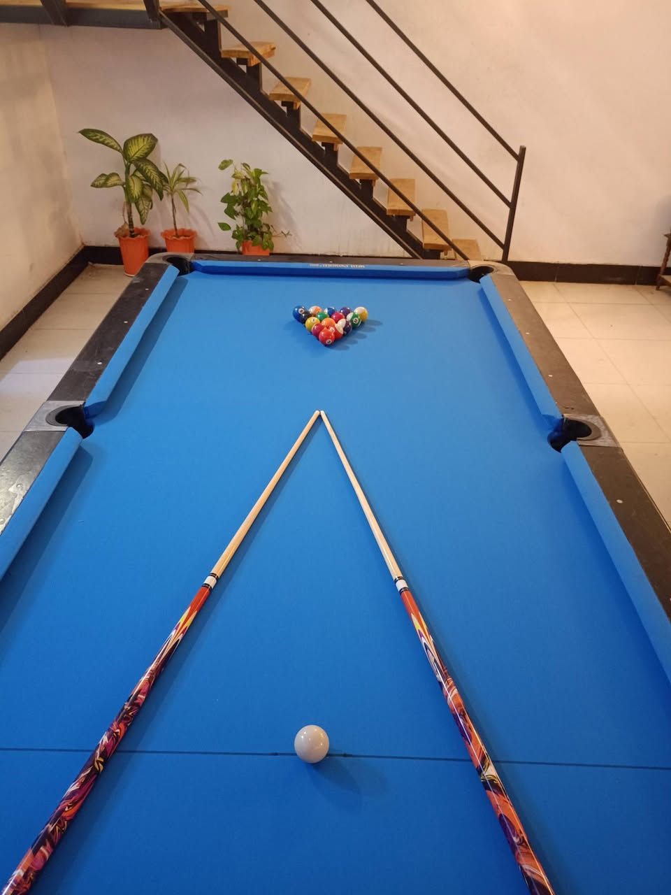 كل عام وانتم بخير تتوفر لدينا حجوزات في عيد الفطر المبارك للاستفسار ***********
