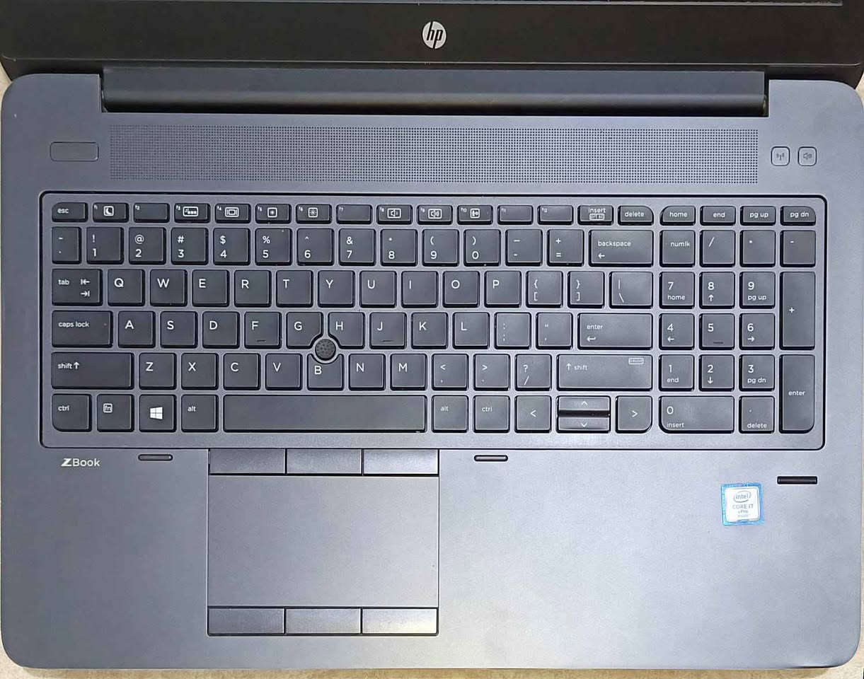 لابتوب hp zbook 15 g3 عاطل بسبب اني خليت هارد مو مخصص اله ف ضرب البورد
يجي وياه شاحنة 120 واط
ابيعه عاطل للي يريد قطع غياره بـ80 الف
ملاحظة مابيه هارد ورام بلاد رز, ديالى


**إذا كنت صاحب هذا الإعلان وتريد حذفه لأي سبب، رجاءا أرسل رسالة إلى الدعم الفني**