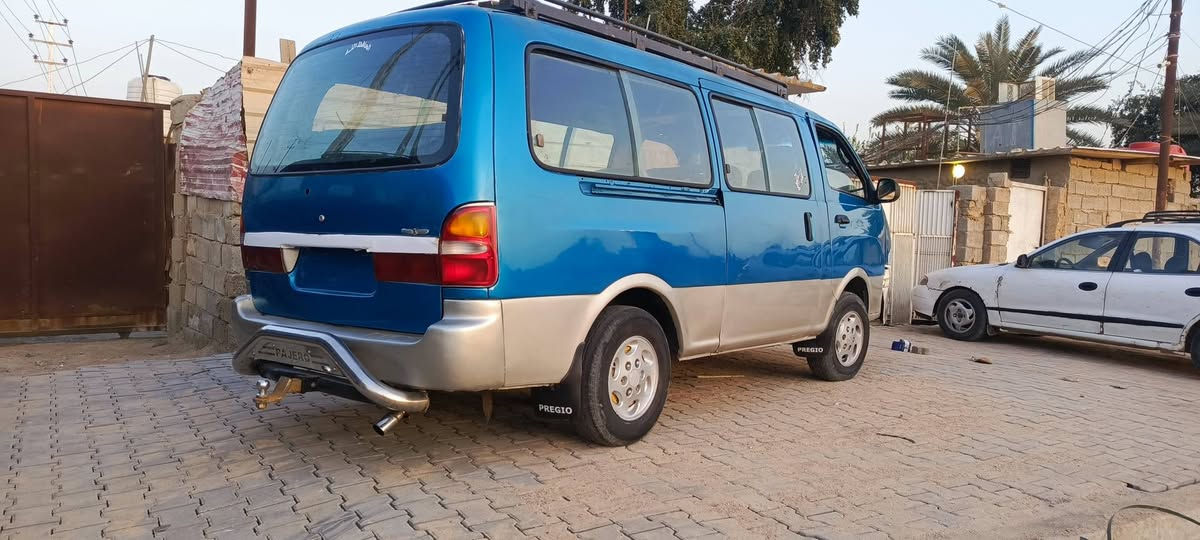 سلام عليكم كيه بريجو للبيع موديل 97  كير ومحرك  واكسل خير من الله دوشمه جديده باتري جديد صدر امامي خلفي جديد  شاصي جهت الصدر معمر   عندي بس هاي الطخه وبل دعاميه   ماكان سياره بغداد طارميه سعر 65 وبيه مجال  ***********
