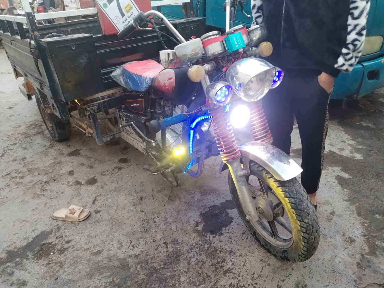 سلام عليكم ستوته جمره موديل16مكينه 22ما مفتوحه خير من الله ركبه بيهه باجات نضافه فول اوراق اصولي كهربائيات شغاله خير من الله رايدها ب واحد و300 وبيهه مجال مكاني حله ابو غرق ***********
