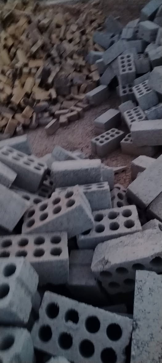 قطعه ارض للبيع. ١٠٠م مع مواد البناء
العنوان. السنيه. خلف. كوفي رسول
الاستفسار ع. خاص


**إذا كنت صاحب هذا الإعلان وتريد حذفه لأي سبب، رجاءا أرسل رسالة إلى الدعم الفني**