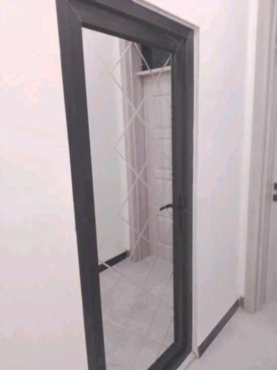 ✨📢 يتوفر بيت للبيع في كربلاء ✨
المساحة: 100متر طابقين
بناء طابوك السقف صب كونكريت 
جنس العقار: طابو صرف 
الموقع: حي القدس قرب طاقه الكهرباء

🌟يحتوي 🌟
- 3غرف نوم
- استقبال 
- صاله 
- مطبخ 
- صحيات 
- عدد3

📞 للاستفسار:  على الرقم التالي رقم *********** امانه الله عندك قل من طرف مندوب عقار ابو جعفر هاي امانه عندك اخي
