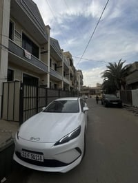 سياره البيع موديل 25ماشيه شي قليل2000 ماشيه  تحويل ثاني يوم موصفات معر...