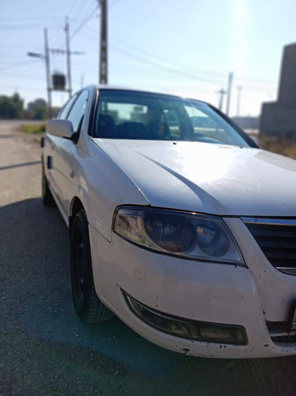 نيسان سني كوري  2012 كير محرك كهربائيات مكفولات بيها ضربه بجنطه واصله لشاصي بيها صبغ صفت السياق 3 قطاع  سعرها 70 ورقه  هذا رقمي ***********  واتساب
