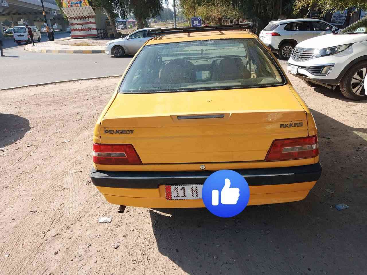 السلام عليكم بيجو أكد 2016مكينه كير خير من الله تبريد شغال تخم تاير كهربائيات كله شغال شاشه كامره بسمي بغداد انكليزي سعر 37وبيهه مجال ***********
