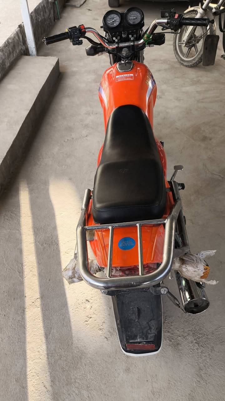 سلام عليكم دراجه عضم موديل 23محرك مفتوح شغل مضبوط اوراق استنساخ السعر 650بيها مجال قليل مكاني السده الهنديه  ***********
