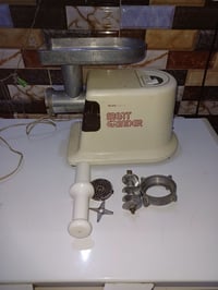 مفرمة لحم • توشيبا ياباني