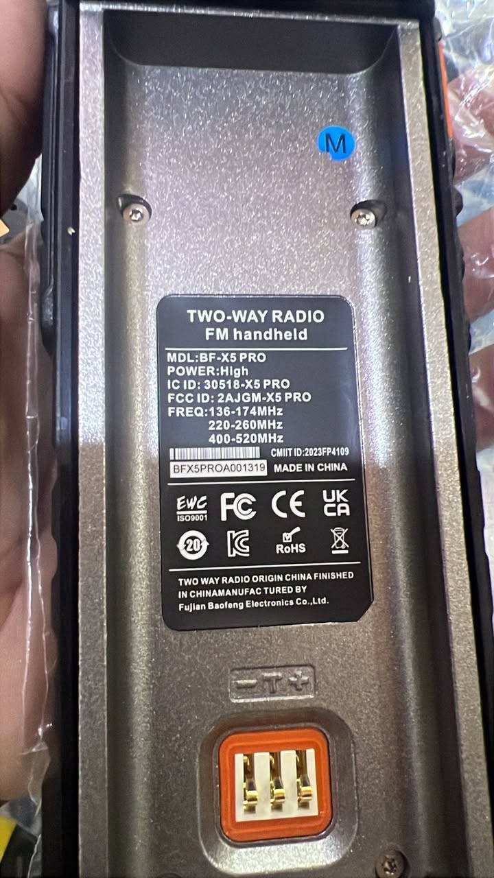 لاسلكي بافونيك شاشة موديل x5-pro
مدى 15 كيلو


**إذا كنت صاحب هذا الإعلان وتريد حذفه لأي سبب، رجاءا أرسل رسالة إلى الدعم الفني**
