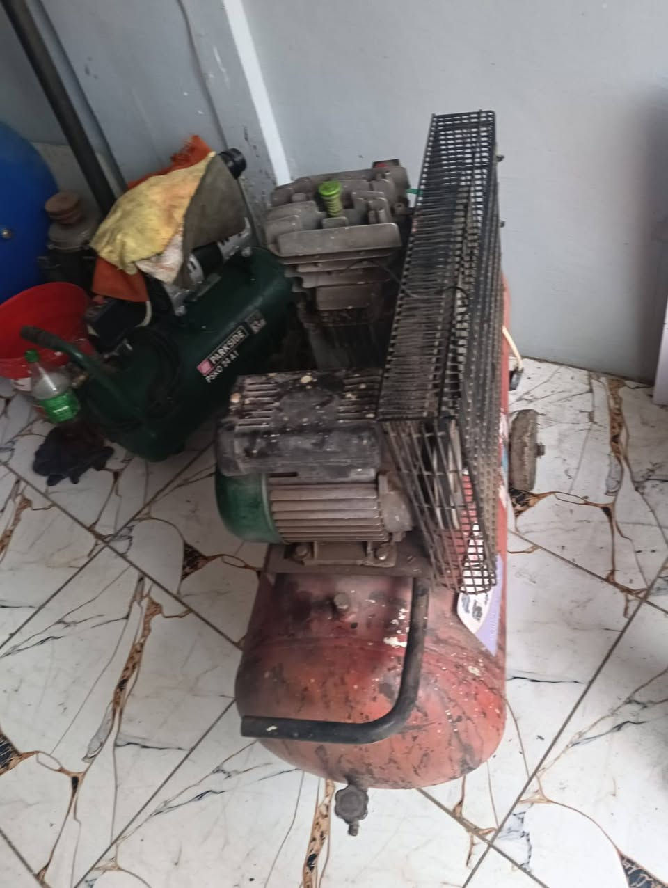 بسم الله الرحمن الرحيم
كمبروسر 100 لتر ايطالي من ورشه المهندس الدقهليه شربين شارع السلك بجوار بنك التنميه 
01094992009


**إذا كنت صاحب هذا الإعلان وتريد حذفه لأي سبب، رجاءا أرسل رسالة إلى الدعم الفني**