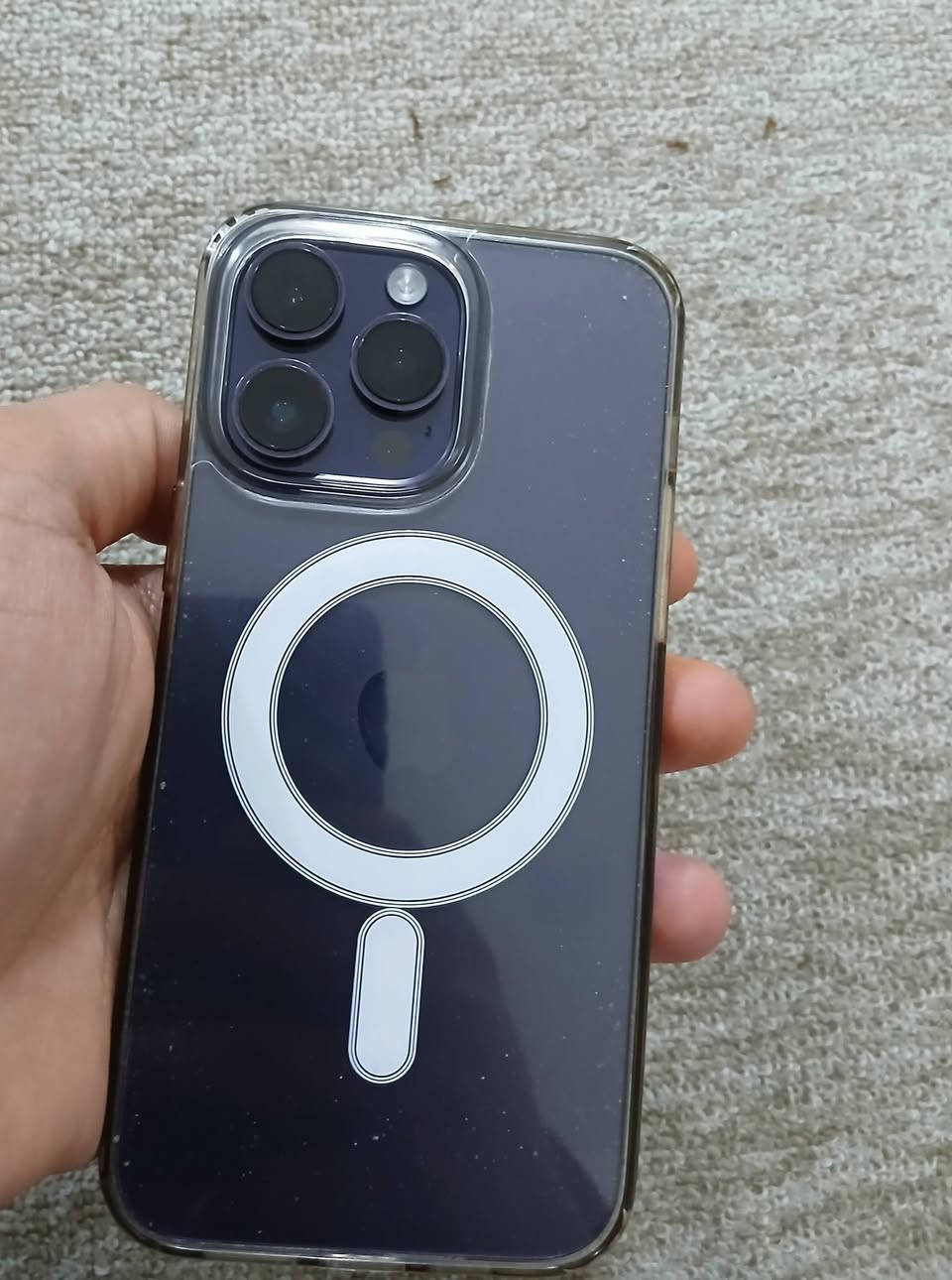 سلام عليكم
ايفون 14 برو ماكس (ماستر) ذاكرة 256 بطارية 84% 
مكفول شرط الفحص مكاني بابل مركز مدينة 
***********
السعر 925 وبي مجال بسيط
