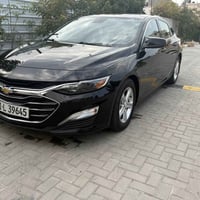 ماليبو ٢٠٢٢ ماشية ٣٧٥٠٠ ميل …٦٠،٠٠٠ كيلو بصمه أبواب+جنطة محرك ١٥٠٠ تير...