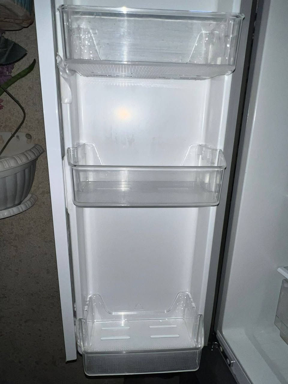 السلام عليكم
ثلاجه للبيع 
كلش نظيفه 
بس مكان ما عندي ورايد ابيعها 
مشتريها ب 9 ورقات 
مال مستعجل رايدها ب 650 
اسم الثلاجه ماركه جيري 
مال استعجال


**إذا كنت صاحب هذا الإعلان وتريد حذفه لأي سبب، رجاءا أرسل رسالة إلى الدعم الفني**