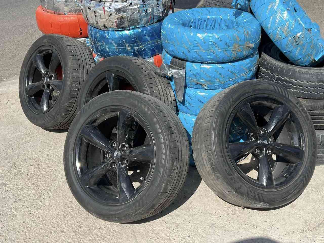 وياله حجم ١٨ بلادي بدون عواج وكسر وفطر طخم كامل ويا تايرات سعر ٣٨٠ الف وبي مجال بسيط مكان دهوك ***********
