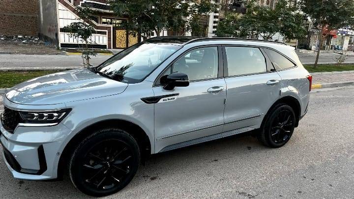 سلام عليكم .سورنتو امريكي وارد كندي  للبيع موديل 23 رقم بغداد فول مواصفات محرك 2500 تيربو مشي امريكا ٣١ وحاليا ماشيه٣٩ بصمه بنوراما مري شفط كشنات منفصل كهرباء كشنات تدفئه استيرن تدفئه اطفاء ذاتي جنطه كهرباء رادار امامي خلفي توقف ذاتي تشغيل ع بعد بردات خلفيه  كامره متحركه سياره بيها  بعد هواي مواصفات حادثه مرفق بلمنشور فقط جاملغ ضربة الجاملغ مرفقه مع الصور ايرباك دركه ودشبول طاك فقط السياره جديده بمعنى الكلمه والسياره مكفوله من الشواصي ولغود مكاني بغداد حي الجهاد  ***********
