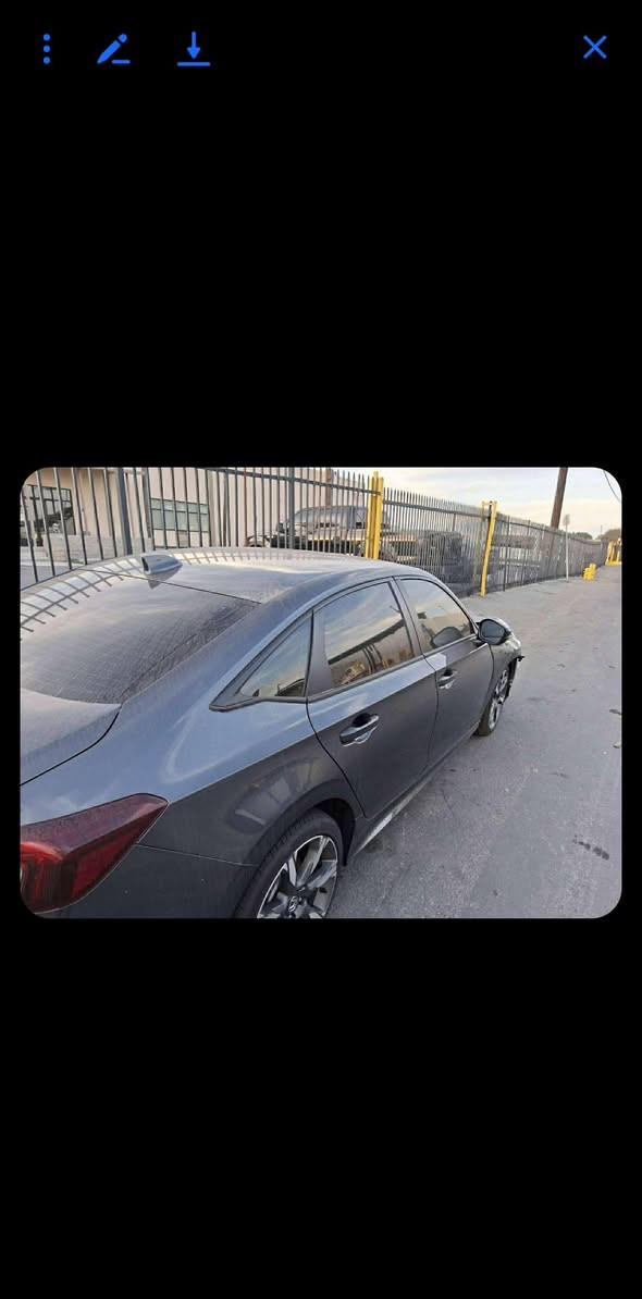 السلام عليكم
هوندا سيفيك تورنك 2025 السيارة اعلى فئة هايبرد ابيع بالحره السعر 125 وبيها مجال
***********
