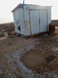 محل للبيع • حي الرحمه الثاني • قرب مستشفى لبناني