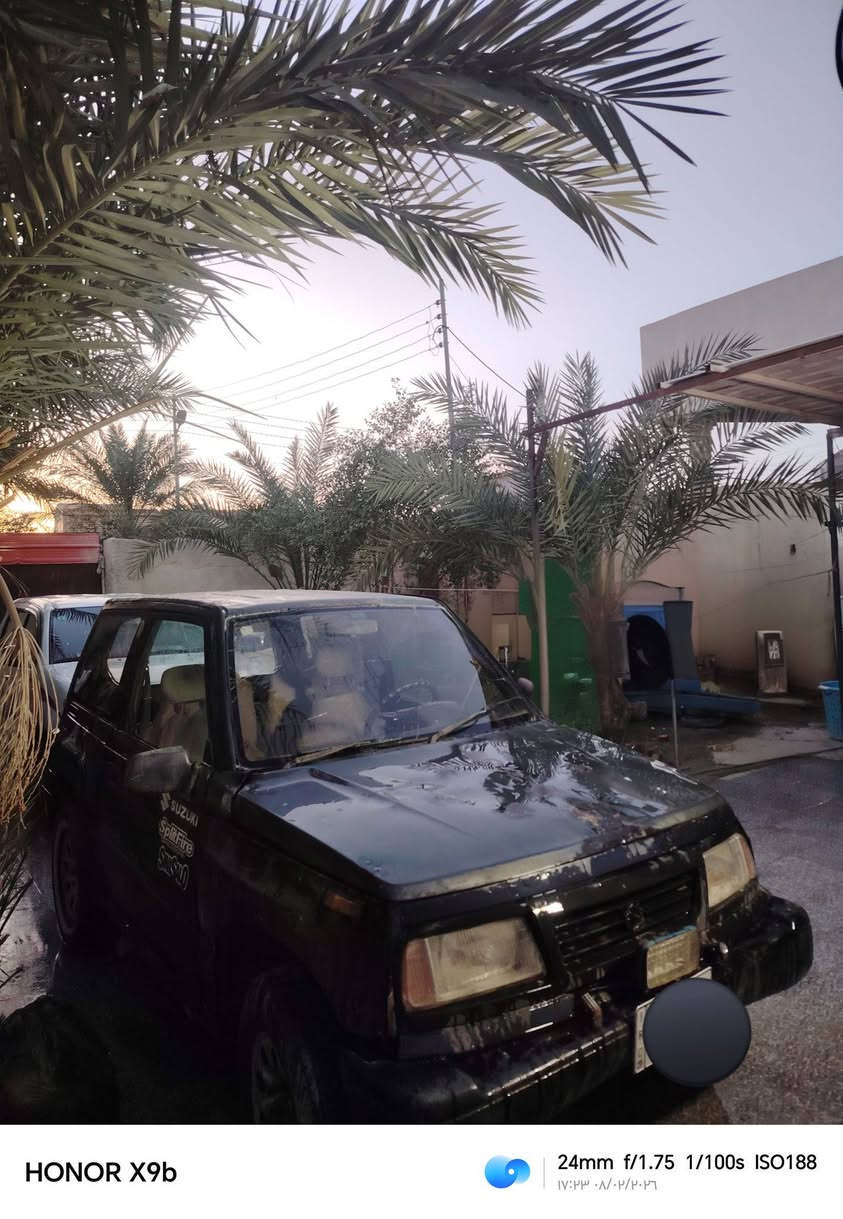 السلام عليكم
سازوكي للبيع محرك وكير عادي المحرك شوي يدخن ابيض السياره رقم إنجليزي بسمي سنويه إلى٣١ السعر ٢٣ مكان السياره البصره***********
