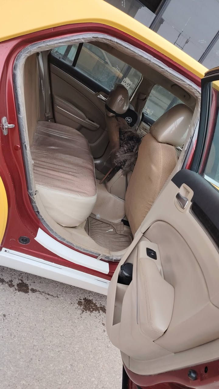 السلام عليكم وبامه موديل 2012 امحدثه ادعميات اذا ماتريد التحديث اطيك الغراض الصليه وخذ العليه ابكيفك انته فول عدا الفتحه اخوان اقرا المنشور وخابرني الله يحفضك وعرف السيارا اشبيها السيارا بسمي سنويه ماصقطه  غرمات هيه البرحه صفرتهن يعني صفر الف ماكو عليها سيارا بلا ضرر كفلا كفلا عدا الدير الخلفي الهلال شبر او شبرين مكينه كير اكسن بل جيس السيارا جديدا ابمعنه الكليمه تيرات اربعه جدد بعد ماصار يومين شدهن صدر خلفي امامي بل كرتون افلنجات اربعه جدد معه الدسكات اسيارا اذا ايعوزها مصرف نص ورقه اني ادفعها من جيبي تبريد تفيه ولف حماوا اصلي هورن بوش اصلي تجي وشوف السيارا ابعينك اذا مو نفس المنشور وحلا من المنشور امين اني خسار روحتك وجيتك تحويل مباشر السعر ١٦٧ بيها اشويه مجال 
مكاني الموصل اليسر ***********> ***********
