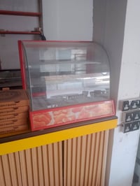 اغراض مطعم للبيع للاستفسار الاتصال على الرقم 07837434376