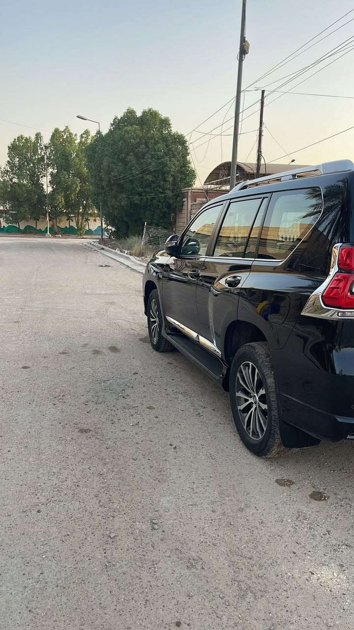 السلام عليكم برادو موديل 22vxسياره مكفوله من الصبغ ماعدا مكانين بارد ماشيه ٣٥٠٠٠الف حقيقي للاستفسار الاتصال ع الرقم ***********صاحب السياره إني مكلف بالنشر
