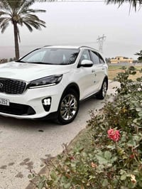 تحية طيبة 🌹🌹🌹 للبيع كيا سورنتو خليجي وكالة الدولية  موديل 2020 بنظافه ...