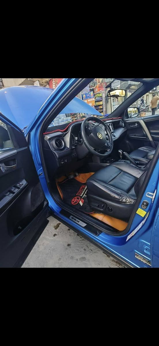 السلام عليكم
راف فور للبيع
٢٠١٦ se بصمه سلايت كشن كهرباء تدفه صندوك كهرباء سعر ١٤٠  رقم اربيل ***********
