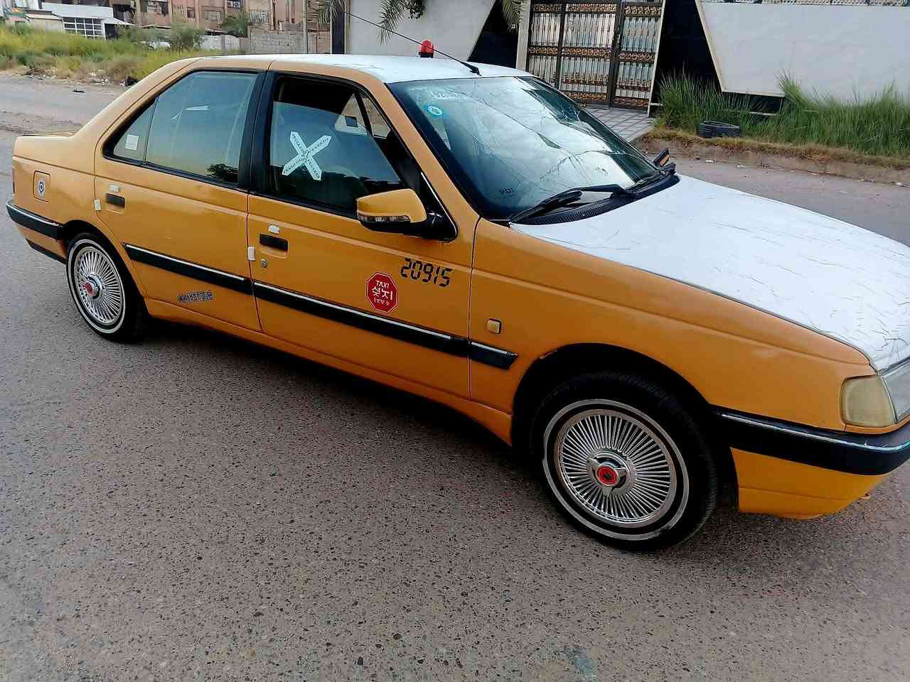 ياالله
سلام عليكم بيجو لميس 405 بغداد انكليزي مكفوله من ضربة وشواصي مكينه فرنسي مكفوله وكير مكفول حداديه جديده تخم تاير خط ابيض كهربائيات شغاله سنتر لوك مصفره هيئه وغرامات سنويه لل 29 عنوان بابل الحصوة طريق كربلاء سعر 27 بيها مجال بسيط ***********
