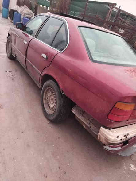 السلام عليكم بيءم موديل 90 للبيع بسمي مكينه ثنين اونص كايمات سعر 23 المكان القرنه ***********
