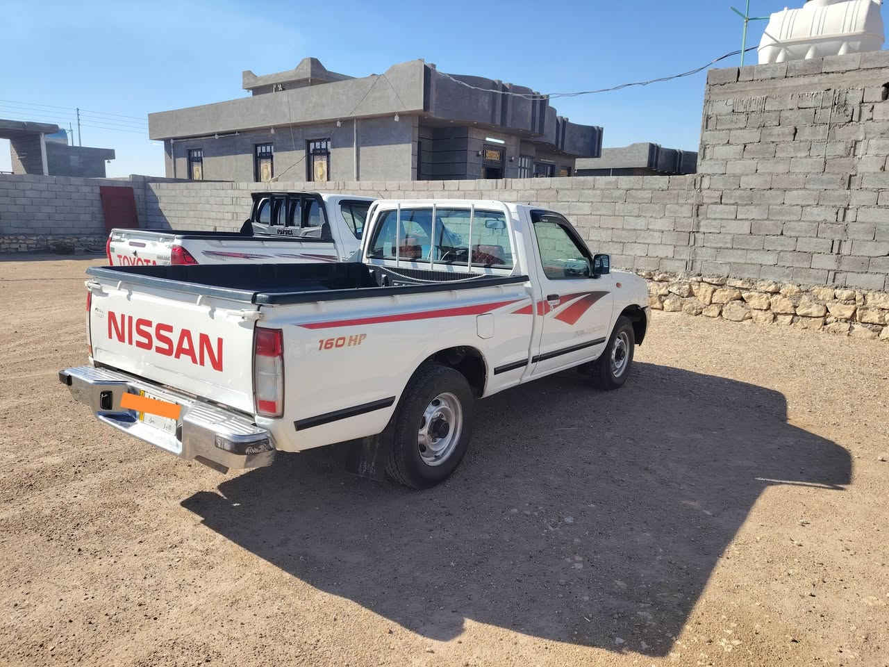 نيسان 2013 جديده مكفوله عدا باردات شي بسيط رقم انبار تحويل مباشر سياره جديده تخم تاير ماناقصه اي شي ***********
