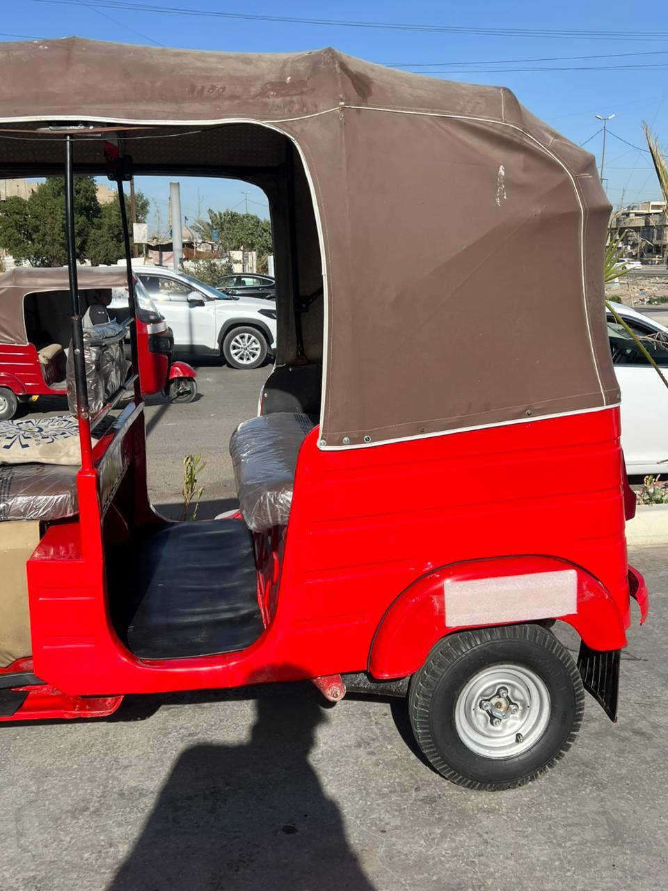 السلام عليكم تكتك موديل ١٨ تعمير عام تراي زيرو مابيهة كل نقص رقم بسمي تحويل مباشر السع ٥٨٠٠ بيهة مجال الاستفسار الا اتصال على ***********
