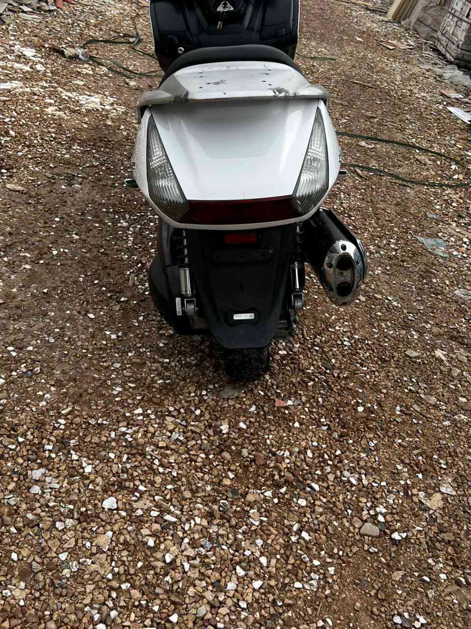 دراجة سلفر ونج للبيع مكاني بغداد للاستفسار تعال خاص او وتساب ***********
