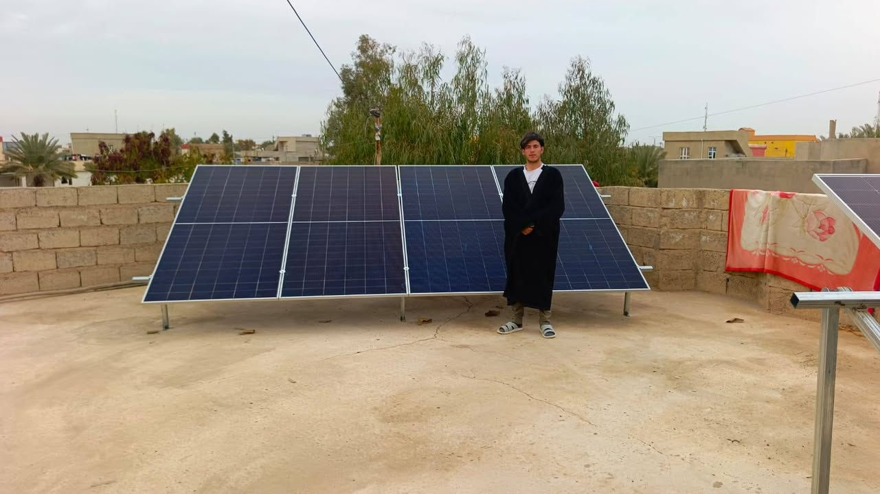 شركة الشروق للطاقة الشمسية النظيفة
👈👈👈👈في كل مكان وزمان 👉👉👉👉
👍🏻اختار ولا تحتار اتصل بنا واترك الباقي علينا 👍🏻

تم بحمد الله تنصيب  منظومة طاقة شمسية نظيفة 
  في محافظة صلاح الدين قضاء الشرقاط الساحل الأيسر قرية اسديره الفياض 

للعم ابو سعاد 
الف مبارك يستاهل كل خير 

 / الجمعه / 6/ 2 / 2026

 قدرة المنظومة 
👍  13 أمبير ليلي و 14  أمبير نهاري 🔅 💫💥

مكونات المنظومة
بطاريه 15 كيلوواط عدد 1 
اتفيرتر 6 كيلو واط   عدد 1
الواح عدد 7

عاشت ايديكم الكادر المميز
بقيادة الأستاذ ناظم الصحن 
و  الأستاذ عياد الجبوري 

مواد اصليه من ارقى الشركات العالمية 
ضمان حقيقي مع وصل مختوم باسم شركتنا 
صيانة  كادر متخصص في صيانة المظومات بشكل دوري وفي اي وقت  

شركة الشروق للطاقة الشمسية النظيفة مستعدون لشد وتنصيب الطاقة الشمسية خارج وداخل المحافظة وبسعر مناسب جدا 
متوفر منظومات طاقه شمسيه ونقد اقساط عن طريق ماستر كارد او كي كارد الرافدين حصراً 
موبايل 
 استاذ سعيد *********** 
استاذ ناظم ***********
استاذ عياد ***********
