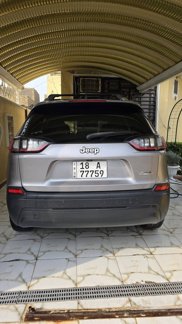 للبيع فقط. 
جيب (بزون) موديل ٢٠١٩ كفالة عامة من الصبغ محرك ( 4 ) 2400 . المرغوب . يعني انسى صرف . 
كفالة.  كير . محرك . كشر . 
لايت زنون .. هندبريك بصمة .. 
غرفتها جديدة جداً . تحكم مقود .. تخم تاير .. محرك جديد مامفتوح . 
كلشي شغال بيها .. ماشية ١٤٠ بأسمي رقم بابل الجديد . 
{138} وبيها مجال . صور الحادث مرفقة مع المنشور .


**إذا كنت صاحب هذا الإعلان وتريد حذفه لأي سبب، رجاءا أرسل رسالة إلى الدعم الفني**