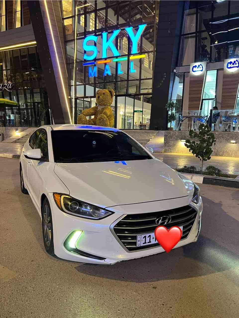 السلام عليكم
للبيع النترا موديل 18 رقم بغداد انكليزي 

سياره بيها قطعتين صبغ وثنين كلير من امريكا 

امانه السياره على ايدي نضيفه بمعنى الكلمه 

ومابيها مصرف ربع دينار مال جناي 

محرك 2000دوش كير AT

السعر 112وبيها مجال كلش بسيط والله سعرها بلاش 

العنوان :بابل_ حله مقابيل دائره صحه بابل 

للاستفسار: ***********
