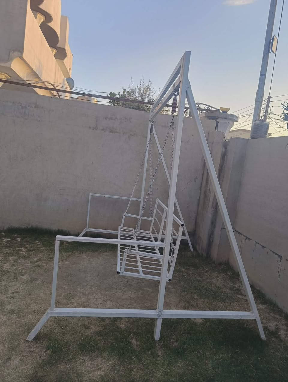 السلام عليكم مرجوحه للبيع   
السعر  125او بيه مجال قليل حق الجيه بعدها لوك 
المكان كركوك باجوان الشراي الاتصال علا الرقم
***********
