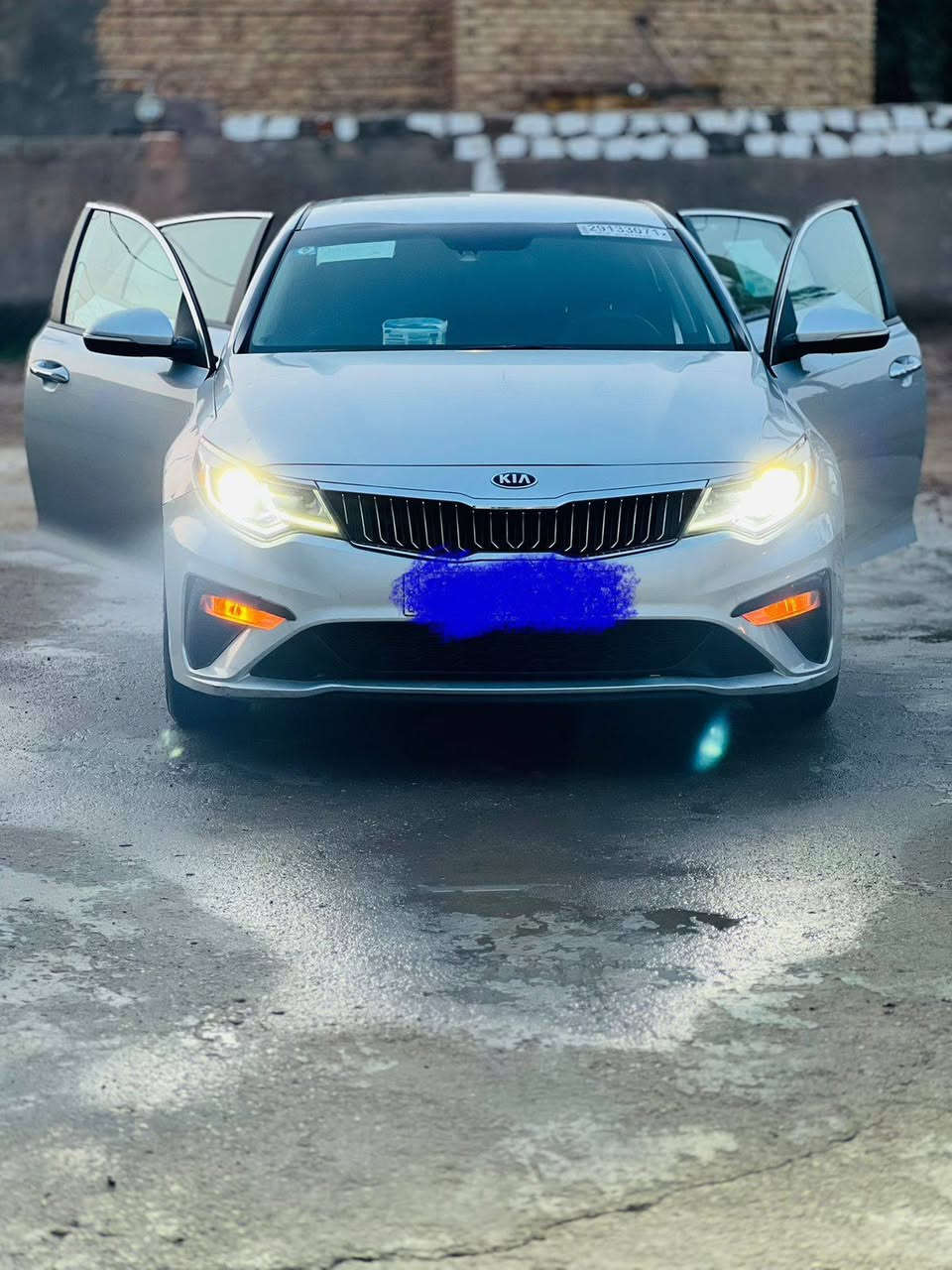 سلام عليكم
للبيع سيارة اوبتما 2020 وارد امريكي رقم ذي قار ب اسمي تحويل ثاني يوم 
رقم الشاصي 5XXGT4L37LG424779
شاشه كبير لمس ✅
كامره دواره ✅
تحكم جهتين ✅
 مثبت سرعه ✅
تحديد مسار✅
مانع نزلاق ✅
 حساسات خلفي+ جانبي
شاحن UDB✅
منفذ AUX 
شاير مري ✅
مكينه وكير+حداديه=كفاله 
 تخم تاير جديد جواها 
حجم محرك2400 GDi
السيارة مال عائله تاخذه ما تصرف اي شي عليها 
مكاني  الناصريه /الشطرة 
سعر 158 وبي مجال قليل جداً 
الاستفسار *********** واتساب 🟢.
السياره بدون حادث وصبغ وتبديل كفاله عامه لان داخله تقرير 
شغاله من أمريكا 
ادخل ع رقم الشاصي وشوف 
السياره ماشية 100
