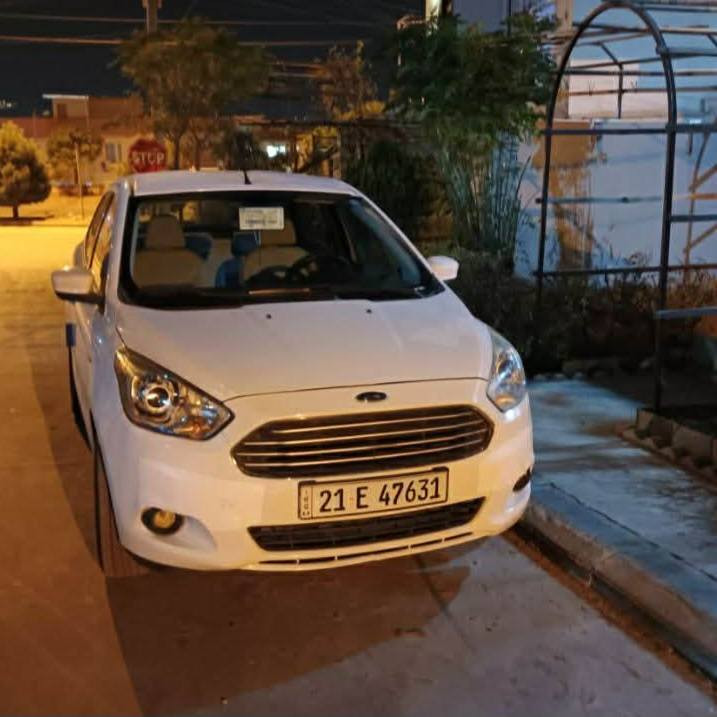 فۆرت فیگۆ ٢٠١٦ 
فول 
دەبڵ شاشە 
بێ بۆیاخ و شوخت 
هەموو گیانی بە شەرت ماڵی دۆستە
غەرامە و بڕاوە بە شەرت 
عەدەسەی تازە بۆ جوانی دانراوە بە ٢٥٠ دۆلار 
چوار تایەی لۆک لۆک تایلەندی 
پێشوداوی بە کاملی تازە گۆڕیومە بیلاد 
سەنەوی تازەو بێ کێشە تا 29 
*********** 
نرخ ٨٥ وەرەقە و مەعامەلەیە برایانە السليمانية, العراق
