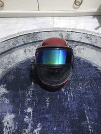 الخوذه الوحدة على 15  المري إصليات الوحده 10  لايت دولفين بس حطله كلوب...