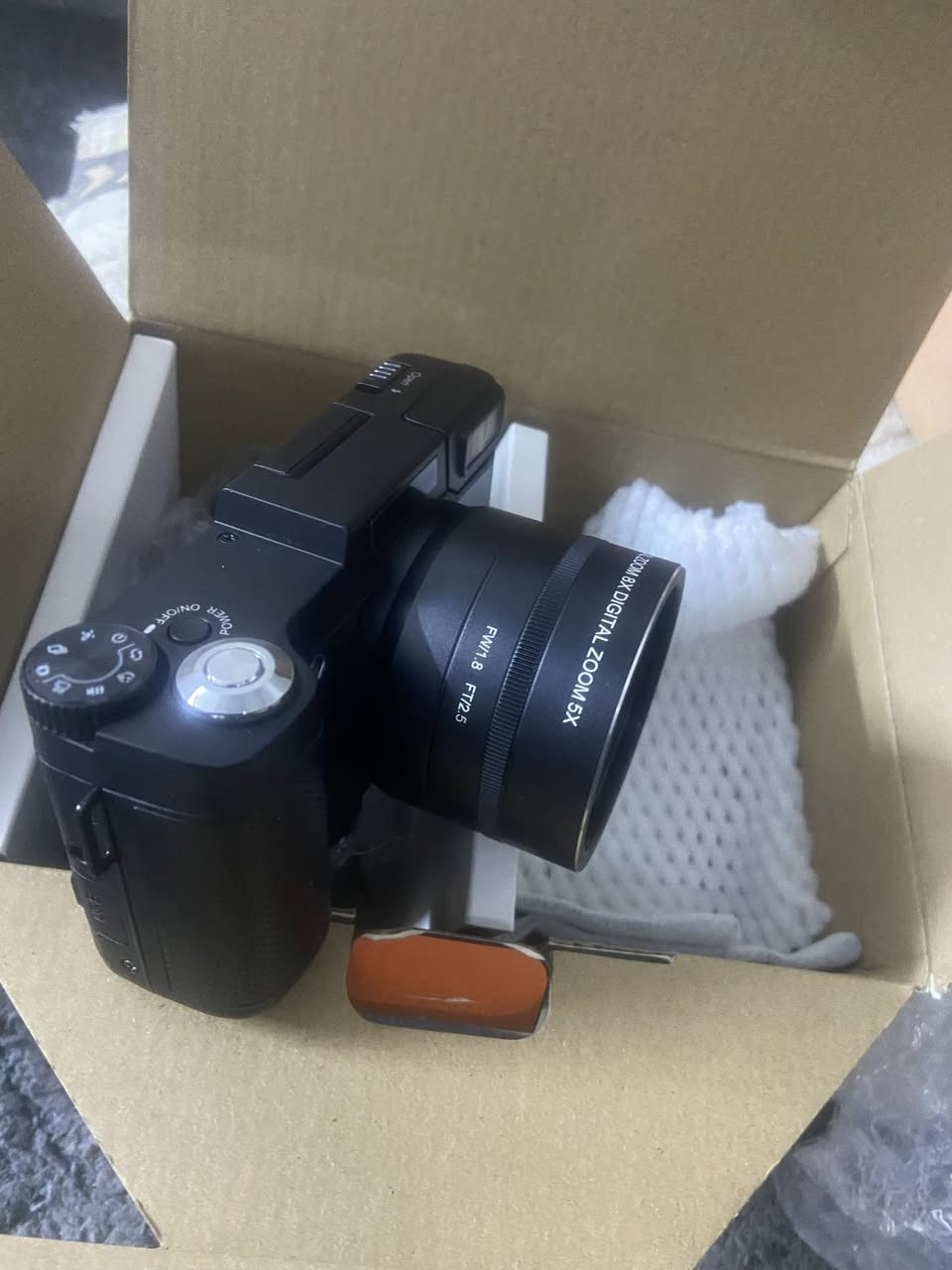 كامرة 5k للبيع
كلشي موضع بل صور و تكدرون تبحثون عليها 
السعر 75
سعر التوصيل 3 لكل العراق


**إذا كنت صاحب هذا الإعلان وتريد حذفه لأي سبب، رجاءا أرسل رسالة إلى الدعم الفني**