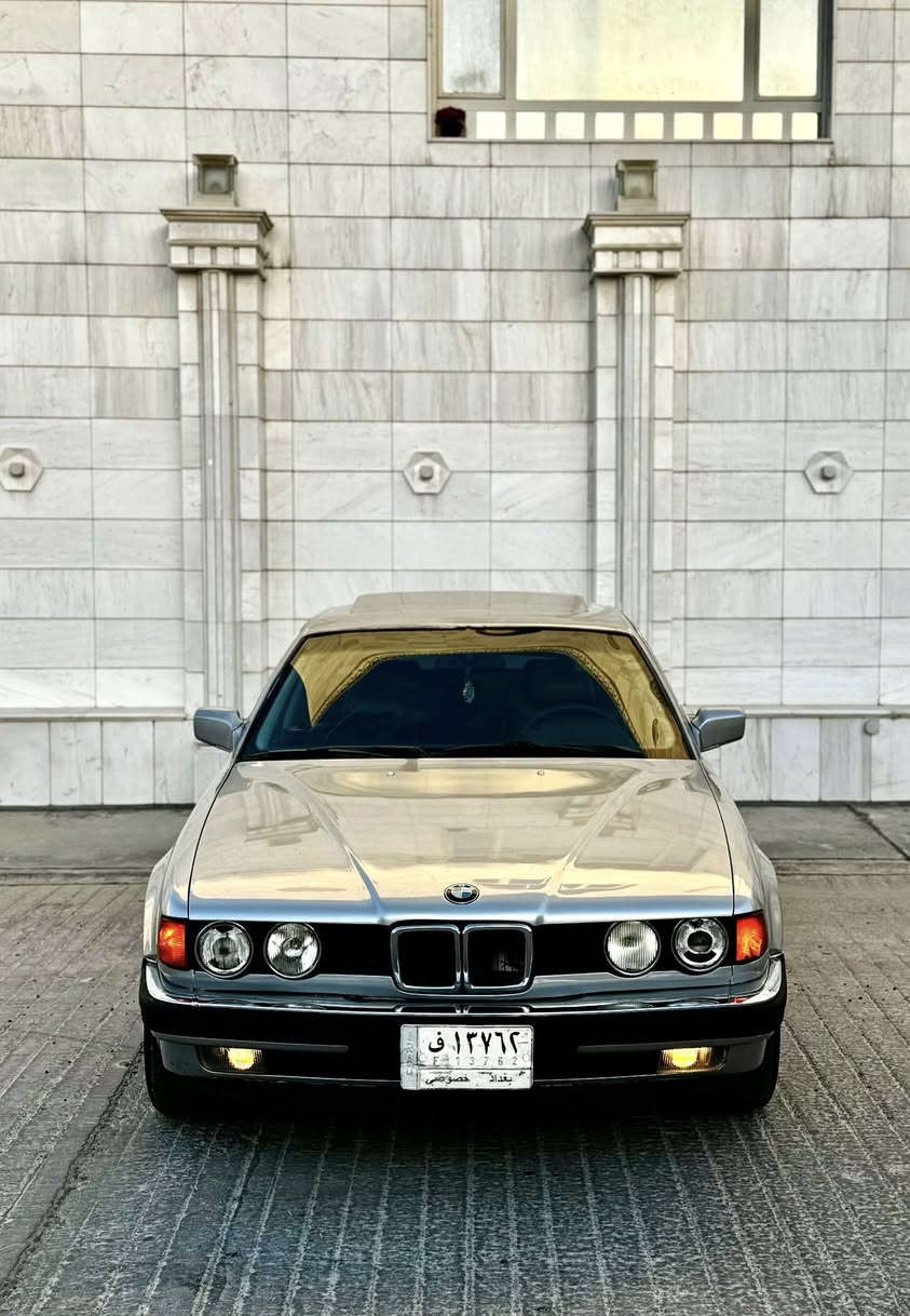 مساكم الله بالخير
للبيع bmw 735i موديل 1992 

فول مواصفات

السياره جاهزه من كلشي  

السياره رقم بغداد لون سلفري

مكينه كير كفاله  حداديه جديده تبريد ثلج كلش بارد جديد و جاهز و شغال

تخم تاير جديد 

⚙️⚔️المواصفات:؛

🧨فتحه سقف

🧨كشنات جلد كارتيره

🧨مكينه 3500مفتوح

🧨تخم ويل خليه حجم ١٥ مع تخم تاير جديد

مكان السياره النجف الاشرف

السعر( 65 )و بي مجال بسيط للشراي

مكان السياره النجف ***********
