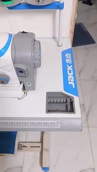 مكينه جاك فور 300الف مكاني بغداد 07710695986