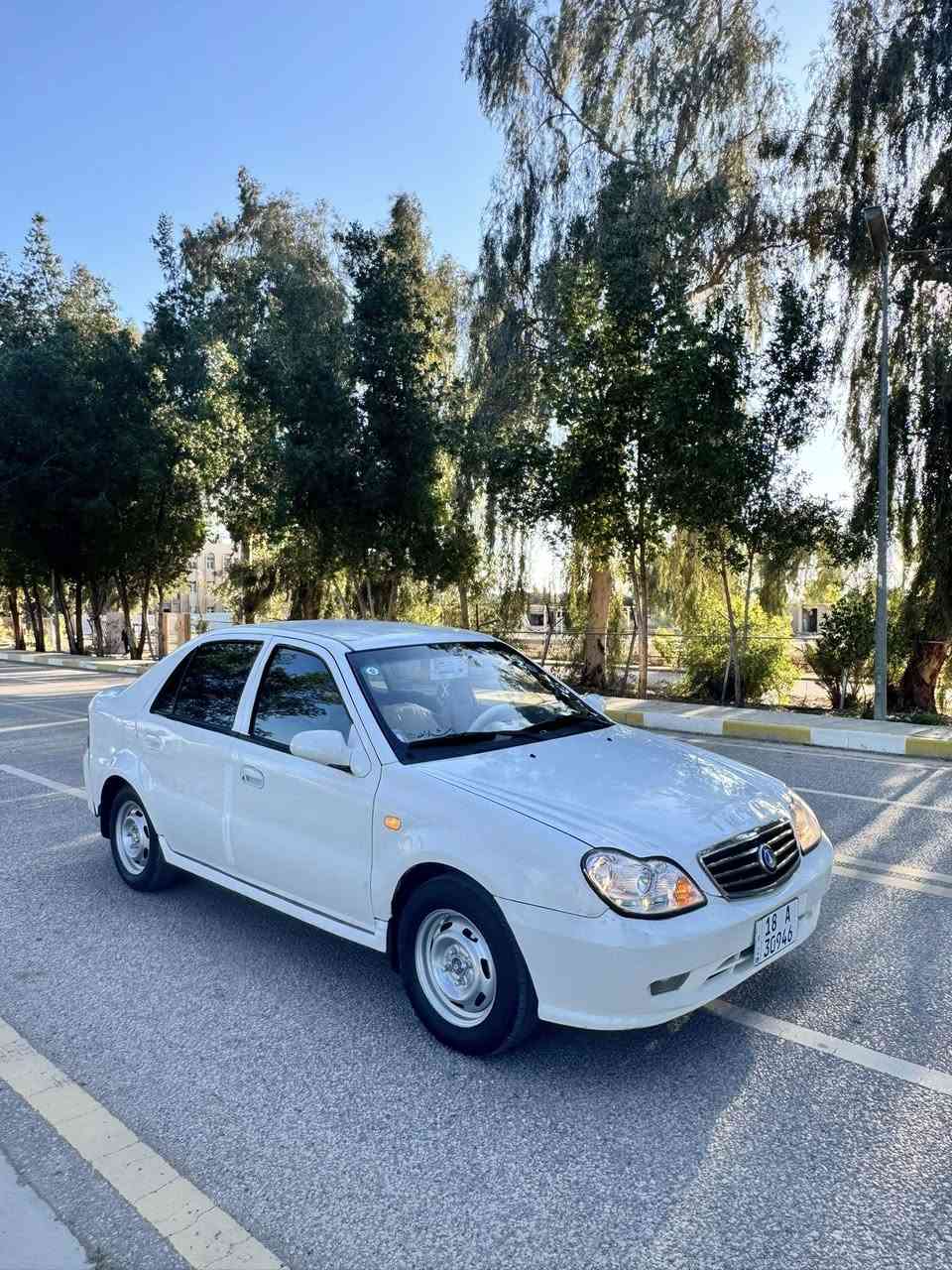 السلام عليكم 
موديل 13
سي كي CK 
رقم بابل مشروع وطني
جاهزة مكينة 
كير 
سنتر لوك
داخل نضيف 
تبريد 
تخم تاير 
سيارة بلادية 
بدون ضربة 
بدون تبديل 
بيها تكحيلات
السعر وبيها مجال بسيط
مكاني بابل مسيب  ***********
