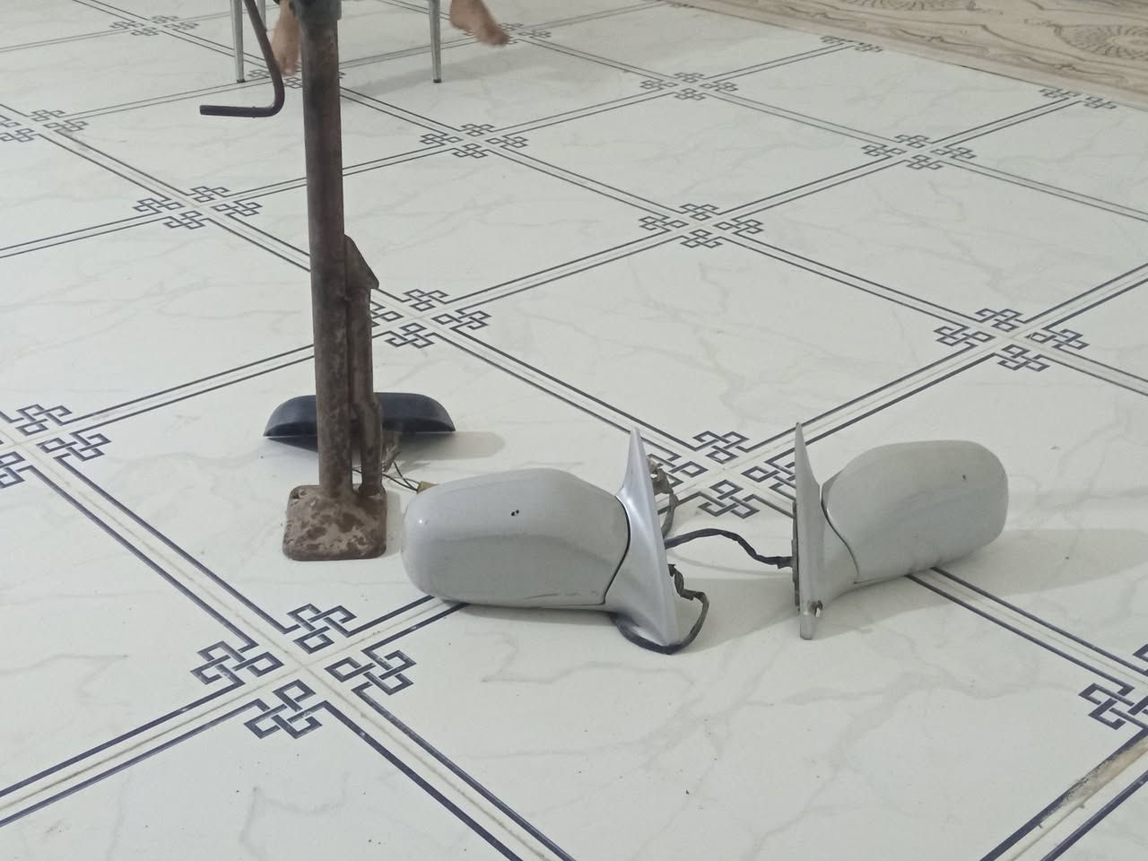 مرايات على كل سيارات يرهمن للبيع***********
