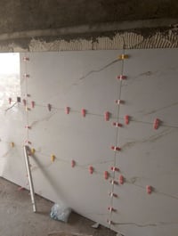 سيراميك بورسلين • كاشي مرمر • تسليم هندسي