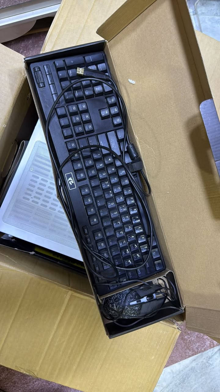 Pc بمواصفات راقية وعالية للبيع المواصفات👇
الكيس🔥:
i7 14700k Box
Z790 auros d5 wifi ax Ice
Rtx 4070 ti galax 3fan(12GB) rgb
(المبرد بي شاشة يعرض درجة حرارة المعالج) Coler deepcool 360ml Is720
M.2 nvme 1tb leaxr
Ram 2x16(32) corsiar white 6000mz RGB ddr5 CL36
P.s segotep 850watt gold pcie 5
Case es gaming 6fan argb white
وبداخل الكيس شاشه تعرض المواصفات وحرارة المعالج والكرت واستخدامات كل القطع 

____________________________________________
الكيبورد ميكانيكي معروف من دراگون والماوس وUPSكذلك ذني اعتبرهن هدية مع الpc
مكاني بصره  ((توصيل ماعندي ))


**إذا كنت صاحب هذا الإعلان وتريد حذفه لأي سبب، رجاءا أرسل رسالة إلى الدعم الفني**