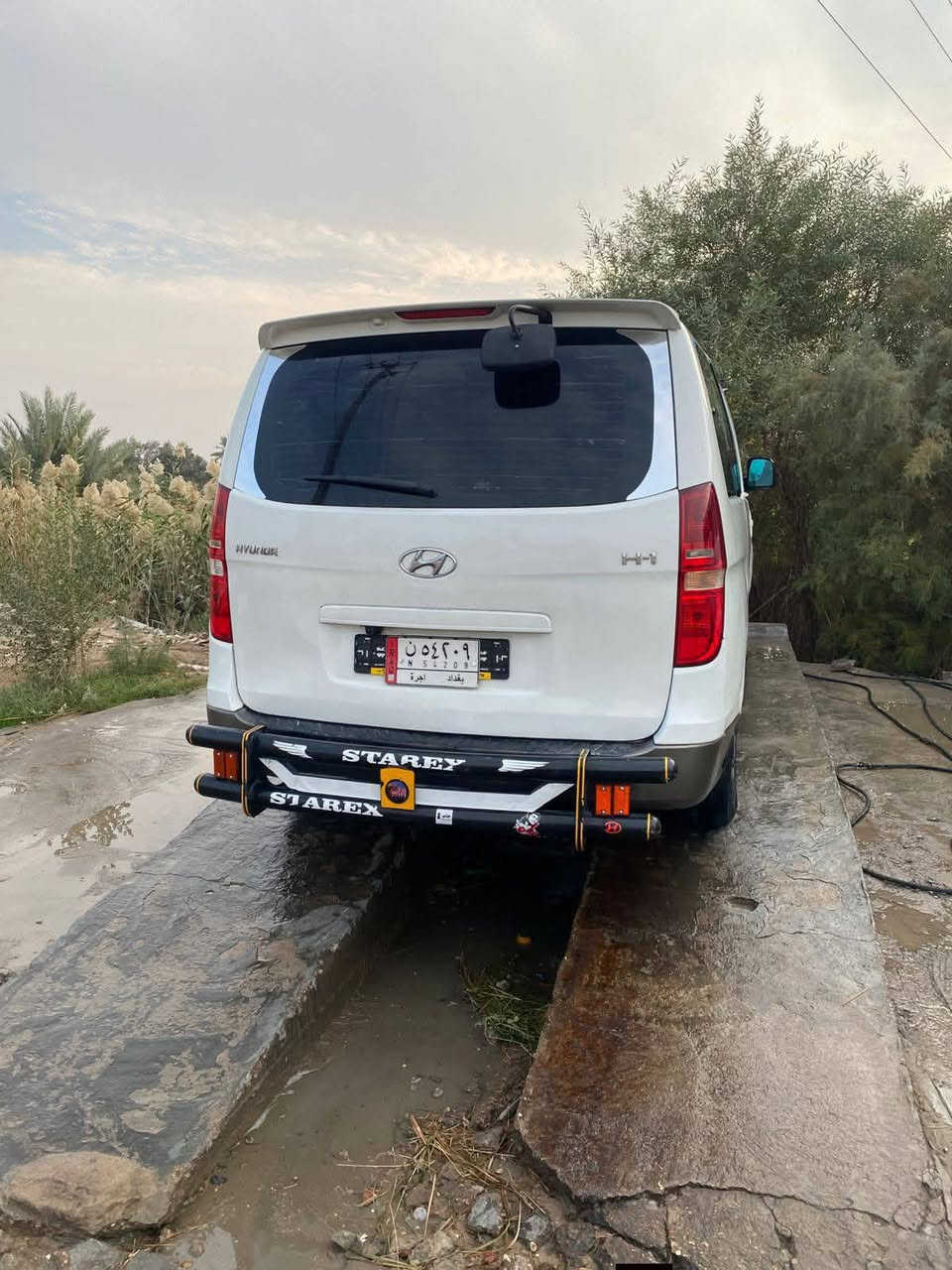 السلام عليكم ستاركس موديل 12 مفتوح رقم بغداد سنويا ل 28 مصفره هيئة وغرامات سياره جاهزة مال جناي السعر 142 وبيهه مجال للشراي العنوان الديوانية الدغاره ***********
