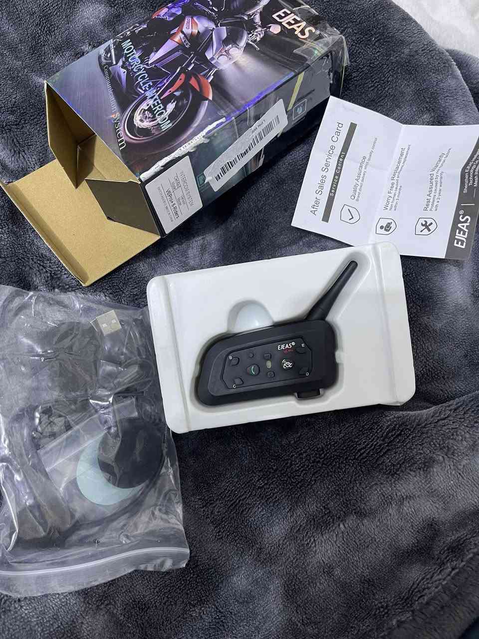 سماعة خوذة ماركة Ejeas v6 pro فول مواصفات وضد المي وبطارية تدوم 260 ساعة (سعرها 15 الف) وبالعافية


**إذا كنت صاحب هذا الإعلان وتريد حذفه لأي سبب، رجاءا أرسل رسالة إلى الدعم الفني**