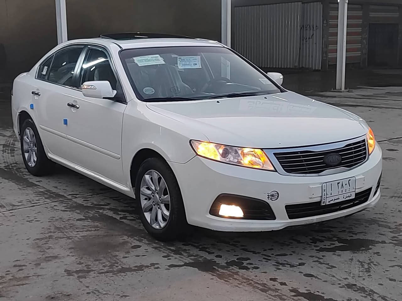 السلام عليكم كيا اوبتيمه خليجي موديل 2009 حره تحويل ثاني يوم مشروع وطني سنويه ل 28 رقم بصره مكفولة ضربه وصبغ وتبديل بيه صبغ الاهلال الخلفي فقط والباقي كفاله كير ومكينه وحداديه وتبريد تدفئه اربع تايرات جديدات موصفات تحكم استيرن جيهتين حساس خلفي بلاجكتور يدات نيكل برده خلفيه فتحه سقف اشاره بلمرايه مرايات شفط مكينه 2000 دووش 5 ويل كب دواخل جدد ترايه كلش حلو السعر 120 مكان السيارة الناصرية الاتصال ***********
