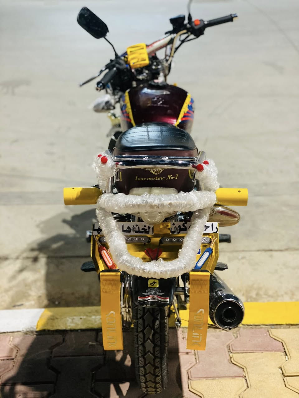 دراجه للبيع بارت محرك 200 موديل 24 اخو الجديد دراجه كلها شرط وضع شركه محرك شرط مامفتوح كهربايات كلها شقاله السعر 750 وبيها مجال المكان كياره للتصال 
***********
